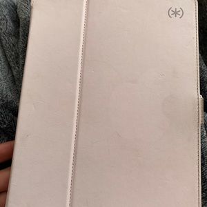 ipad air 1st generation + case